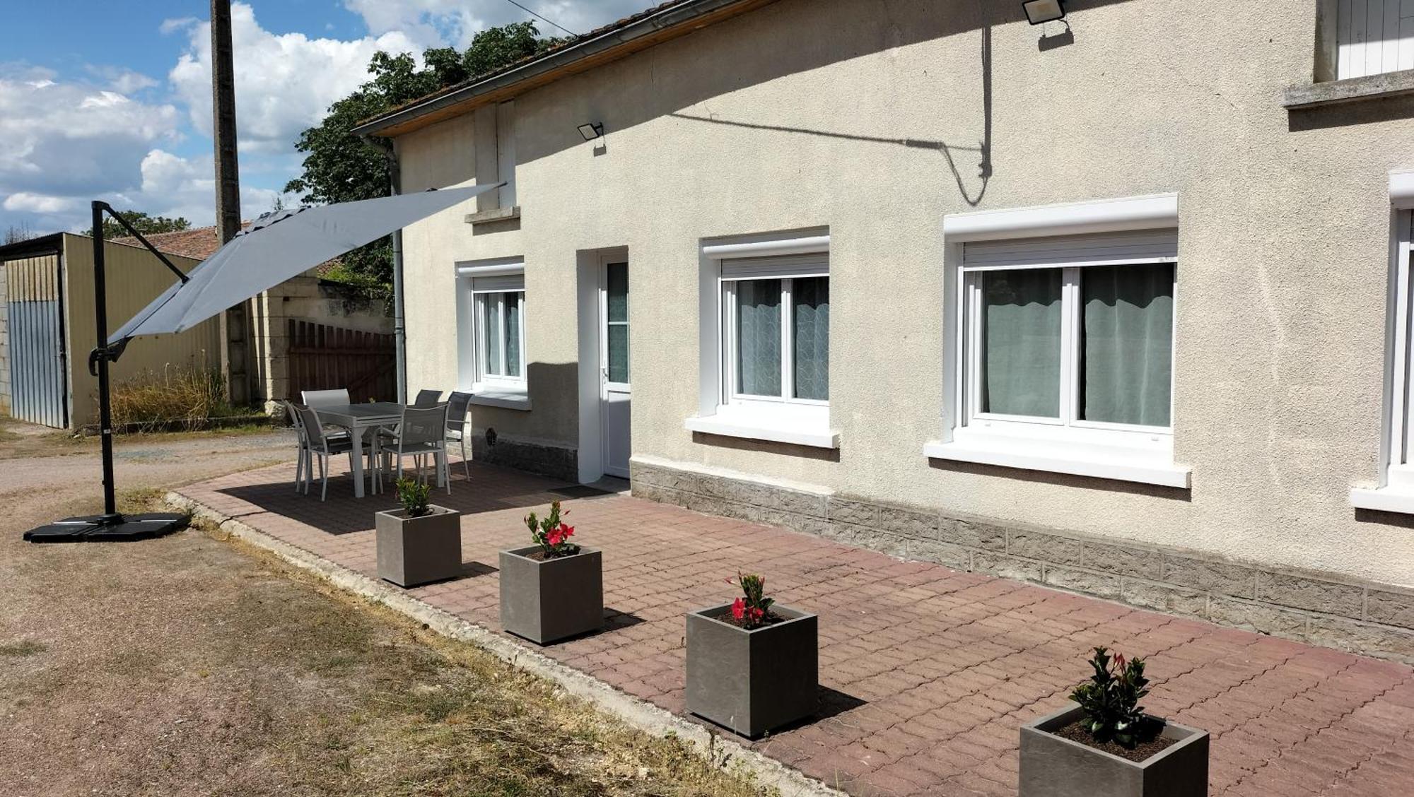 Villa Le P'Tit Quebecois Les-Trois-Moutiers Esterno foto